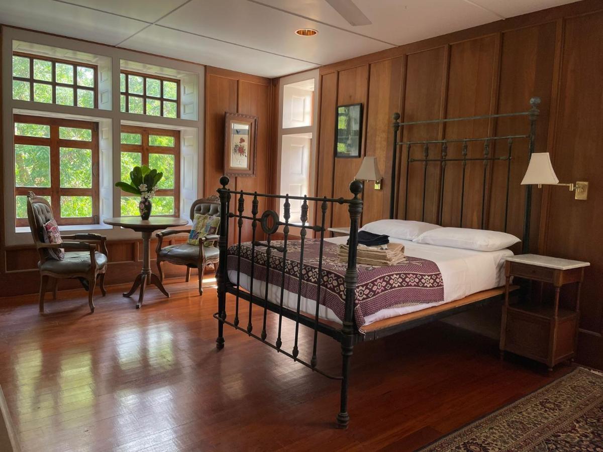 Oceania House Hotel Bantam Village Zewnętrze zdjęcie
